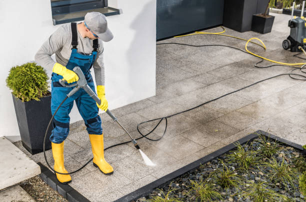 Best Affordable Pressure Washing  in Caledonia, WI