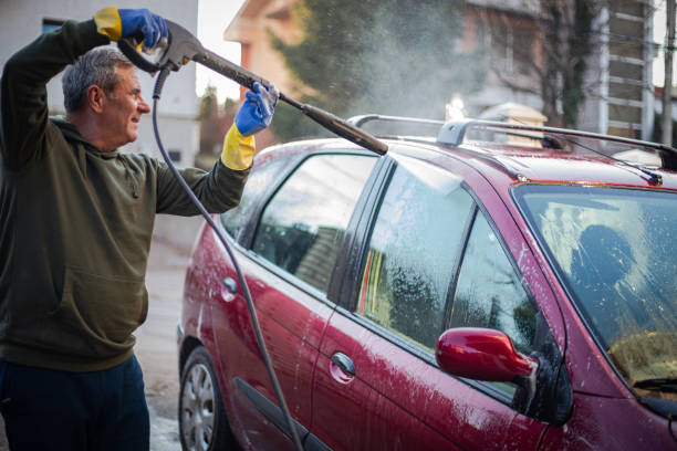 Best Roof Power Washing Services  in Caledonia, WI